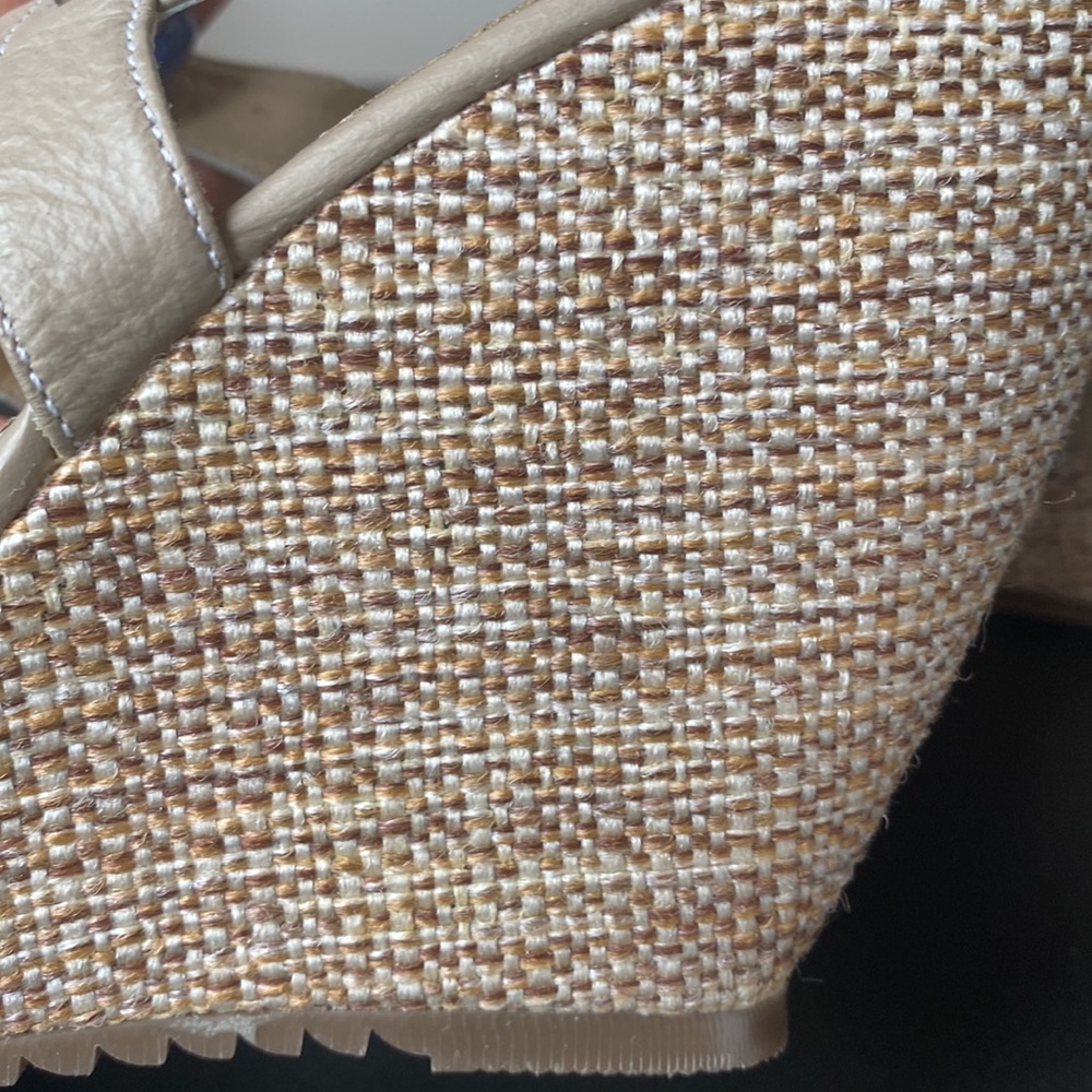 Taupe Wedges - Picture 5 of 6